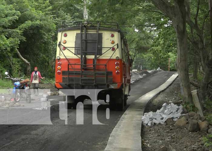 Construcción de nueva carretera avanza en la Isla de Ometepe