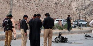 Un atentado suicida en Pakistán deja tres muertos y 20 heridos.