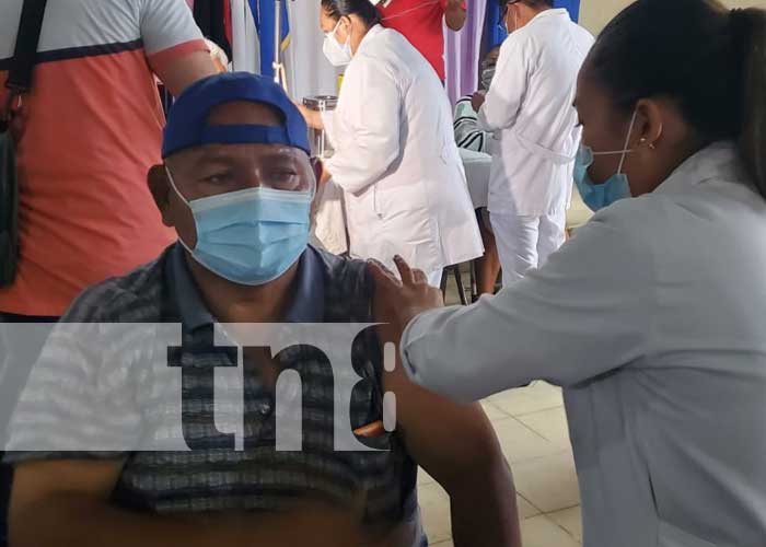 Jornada de vacunación de la dosis Sputnik V en Managua 