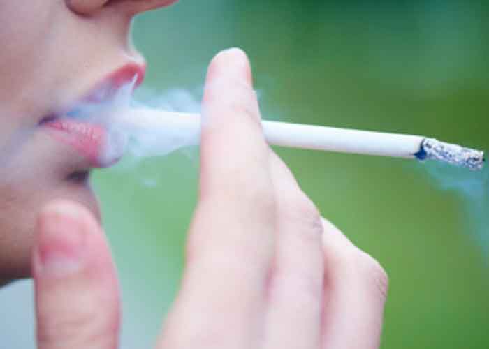  ¿Cómo afecta el cigarro a la salud de los dientes?