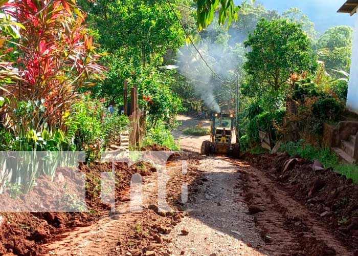  Avanza reparación de las calles de Rio Blanco, Matagalpa