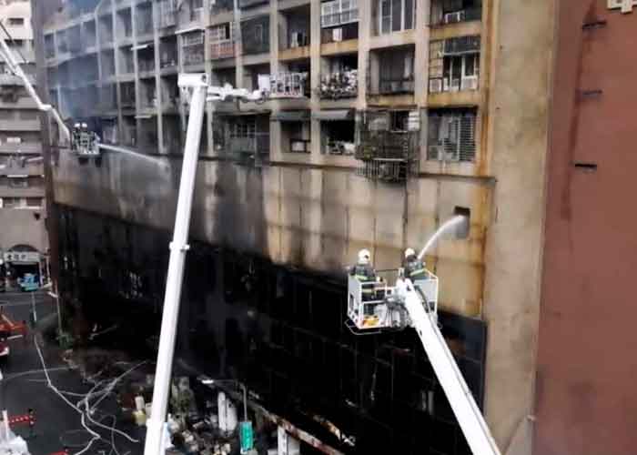 46 muertos y decenas de heridos tras un incendio en un edificio en Taiwán.