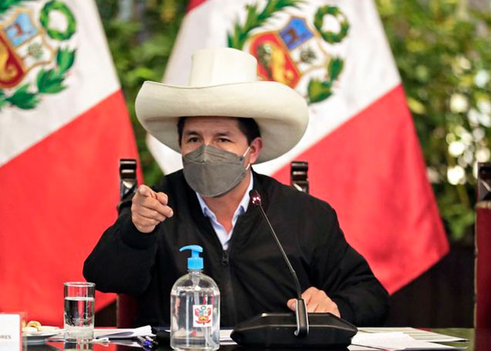 Perú: Gobierno se enfrenta al Congreso por la nueva norma que limita al Presidente