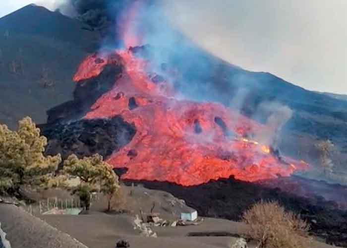 Ola de lava del volcán Cumbre Vieja podría crear otro delta sobre el mar 