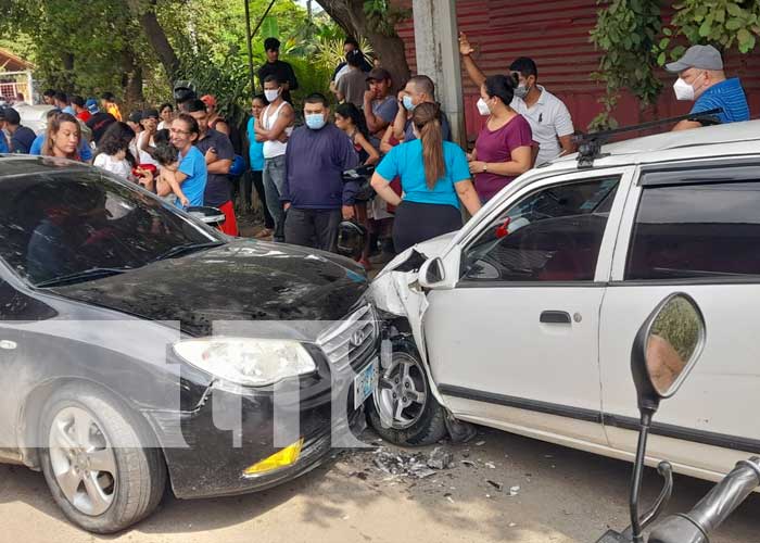 Escena del accidente de tránsito en Las Jagüitas, Managua