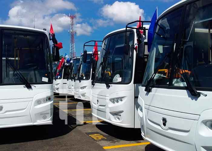 Buses nuevos de Rusia ya están circulando en Managua