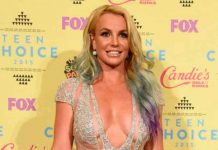 Britney Spears celebra "sin ropa" que al fin se liberó de su padre