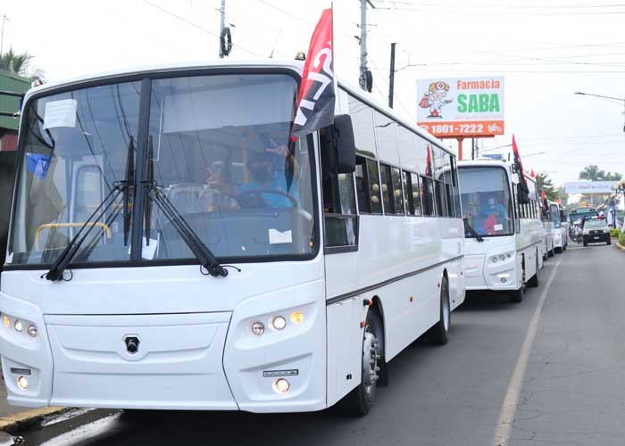 Llega nueva flota de buses de donación rusa a Nicaragua
