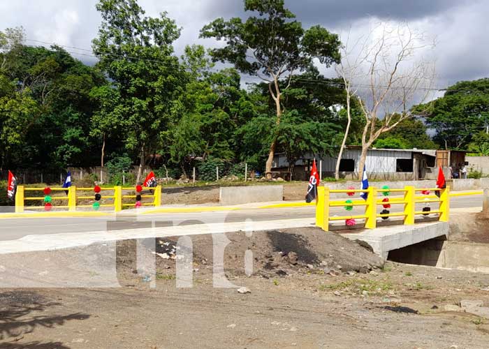 Inauguran puente que conecta barrios del Distrito III en Managua