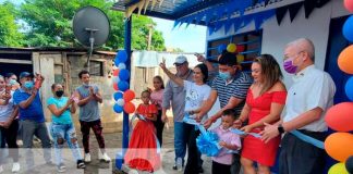 Acto de entrega de vivienda digna en Managua