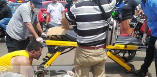 Brutal impacto de taxi catapulta a dos mujeres en Managua (VIDEO)