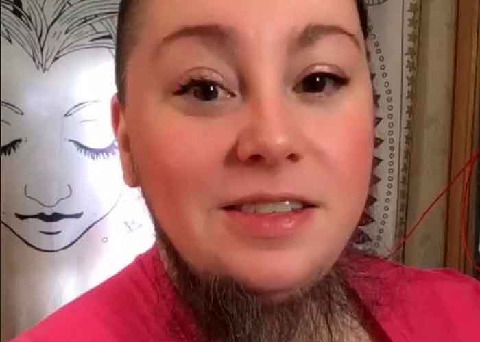 Tiktokera con barba se viraliza y dice tener muchos que quieren con ella
