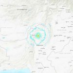 Al menos 20 muertos y más de 300 heridos en un sismo de 5.9 en Pakistán