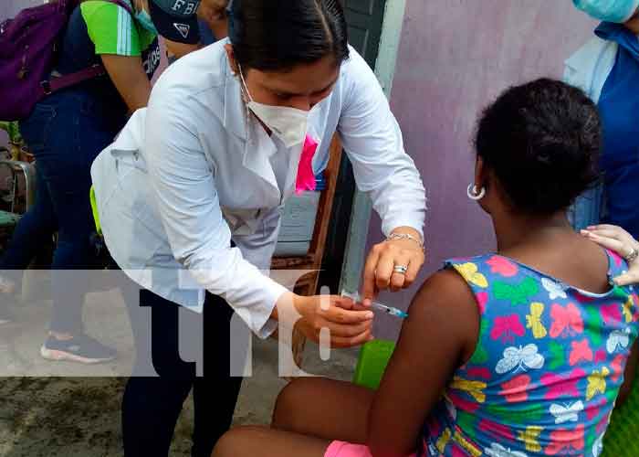 Foto: Jornada de vacunación voluntaria casa a casa en Managua | TN8