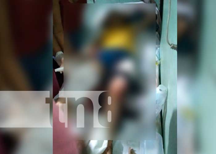 Brutal choque entre camiones deja dos personas muertas en Chontales