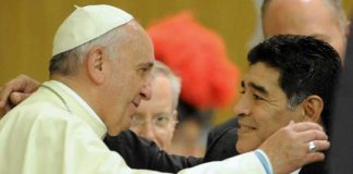 Relación de Diego Maradona con la religión Católica.