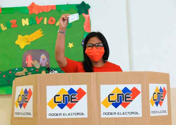 Vicepresidenta Delcy Rodríguez destaca que comicios fortalecen la democracia