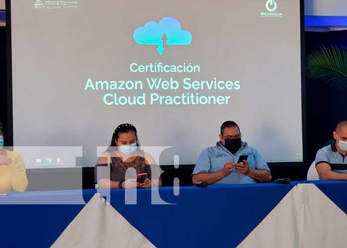 Finalización de curso sobre Amazon Web Services en Nicaragua