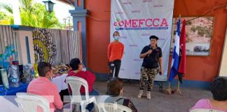 Reunión con emprendedores de Chinandega por parte del MEFCCA