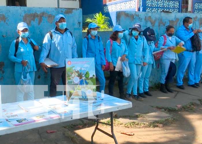 Jornada de fumigación y abatización en Villas de Guadalupe,Managua