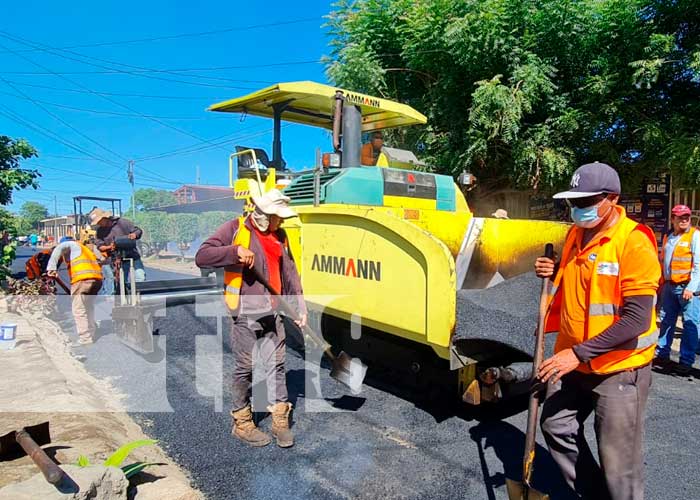 Nuevas calles para barrios de Managua