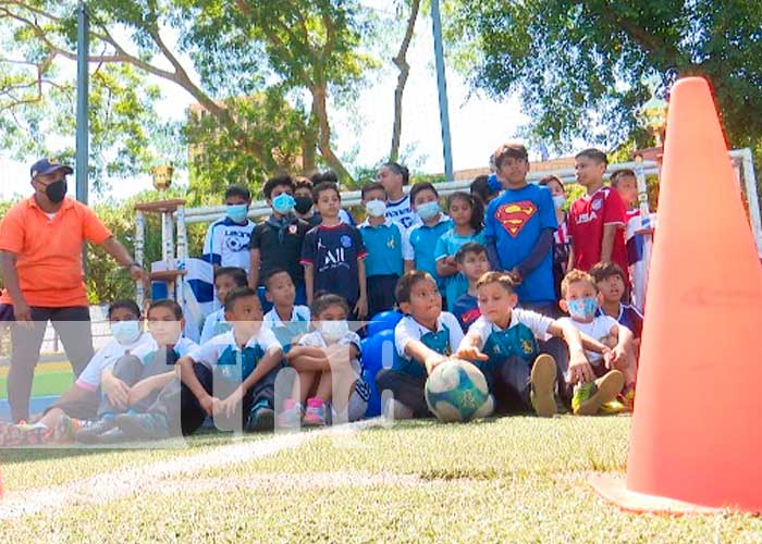 Campeonato infantil de Nicaragua en honor a Maradona