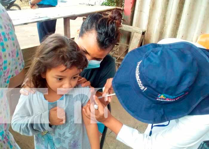 Distrito V de Managua reciben dosis de vacuna
