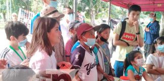 Niños participan de la pesca deportiva en Granada