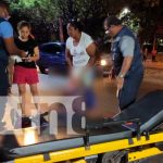 Mujer es atropellada por motociclista en Managua