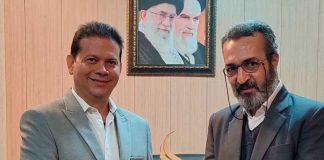 Embajador de Nicaragua en Irán visita el centro de literatura