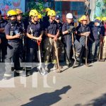 Bomberos sofocan incendio forestal en el cerro Mostastepe