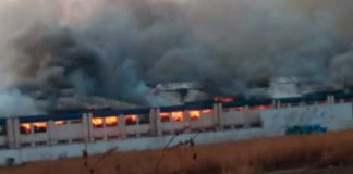 Tremendo incendio en una fábrica de Mexico (Video)