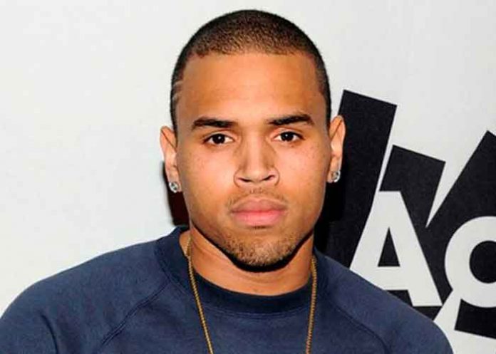 Chris Brown es demandado por presunta violación