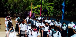 Ambiente del turno vespertino en colegios de Managua