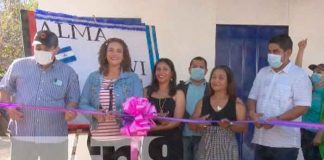 Familia del barrio 31 de diciembre en Managua recibe su vivienda digna