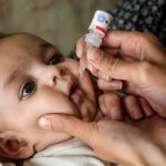 OPS insta a vacunarse contra la polio ante riesgo de reaparición.