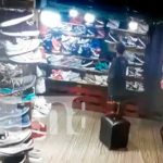 "Ganchero" se da color por un par de zapatos en mercado capitalino