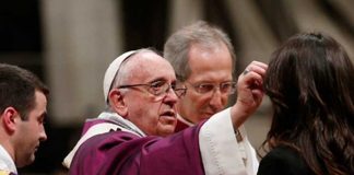 El Papa Francisco no celebrará miércoles de ceniza por reposo