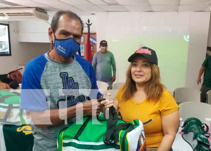 Indígenas de Matagalpa uniformados y listos para el Germán Pomares