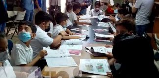 Libros de inglés para estudiantes de primaria en Nicaragua