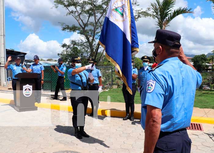 Acto por traspaso de jefe policial en el Triángulo Minero, Nicaragua