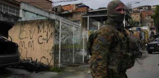 Ocho muertos en operación policial contra narcotraficantes, Rio de Janeiro