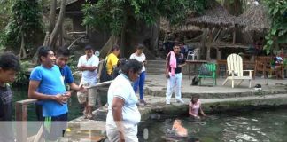 Concurso de natación promueve bellezas naturales de Ometepe