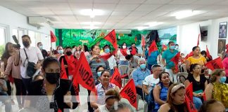 Maestros en Nicaragua conmemoran Día Internacional de la Mujer