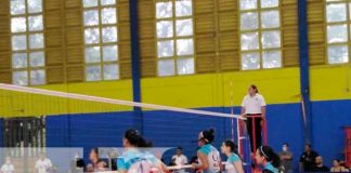 Panteras y Jaguares se enfrentan en semifinales de vóleibol en Managua