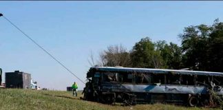 Seis niños fallecieron en Colombia tras caída de autobús a un abismo