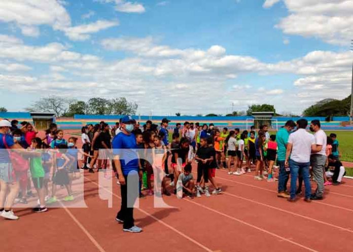 Realizan un festival de relevos en Managua