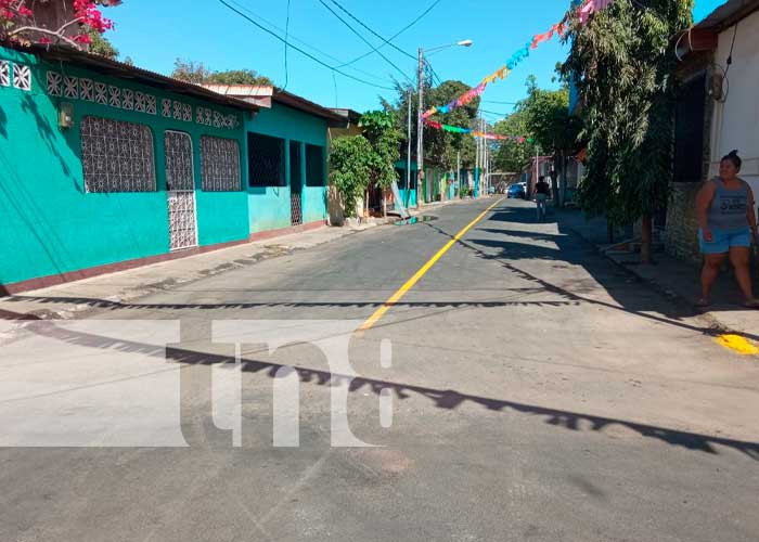 Reparación de calles en barrios de Managua