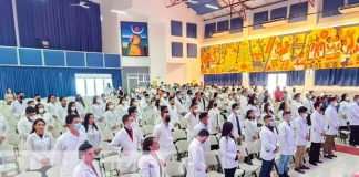 Nuevos médicos que se gradúan en Matagalpa