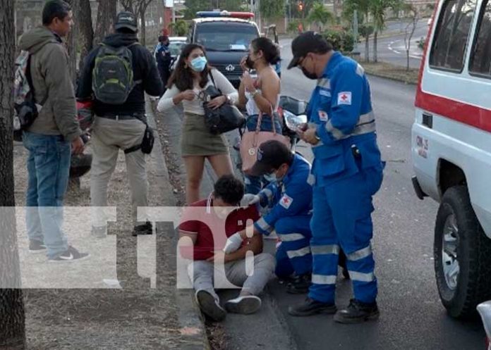 Accidente de tránsito en el sector del Hotel Seminole, Managua